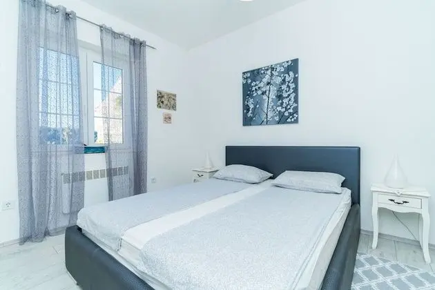Villa (Four Bedroom House with Terrace)