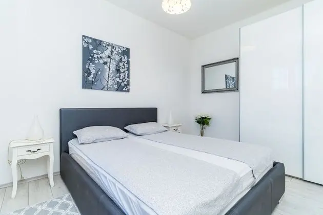 Villa (Four Bedroom House with Terrace)