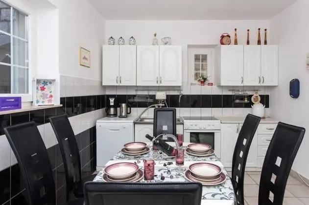 Villa (Four Bedroom House with Terrace)