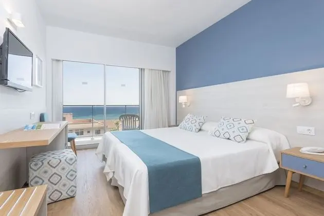 Büyük Yataklı Tek Kişilik Oda, Balkon