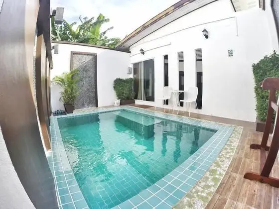 Deluxe Pool Villa