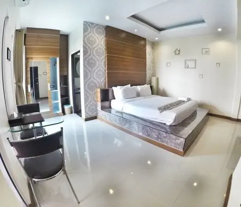 Deluxe Pool Villa
