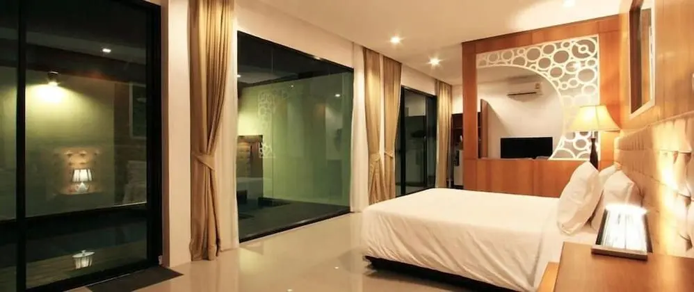 Garden Pool Villa