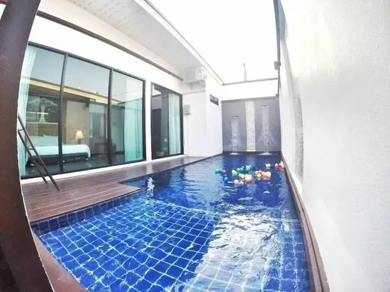 Garden Pool Villa