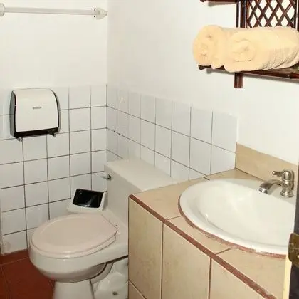 Basic Üç Kişilik Oda, 1 Çift Kişilik Yatak ve Çekyat