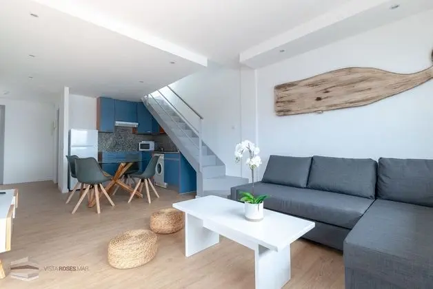 Apart Daire, Birden Çok Yatak, Sigara İçilebilir (Ref. 046)