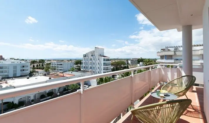 Apart Daire, Birden Çok Yatak, Sigara İçilebilir (Ref. 046)