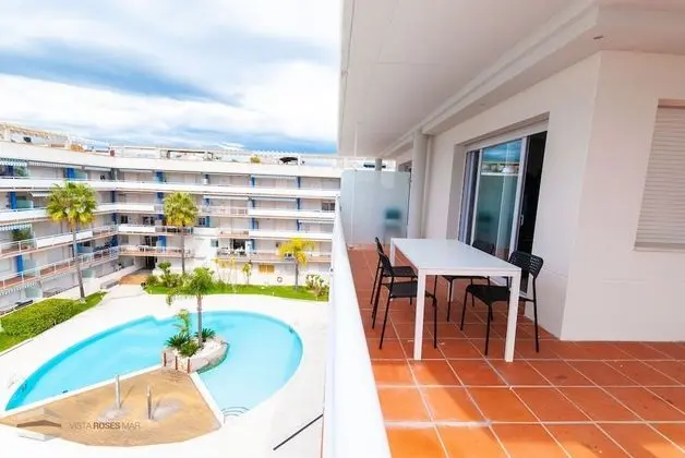 Apart Daire, Birden Çok Yatak, Sigara İçilebilir (Ref. 046)