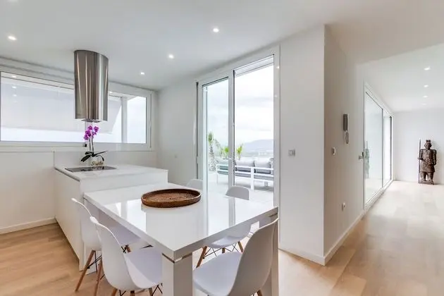 Apart Daire, 3 Yatak Odası, Kişiye Özel Havuzlu, Deniz Manzaralı (Ref. 042)