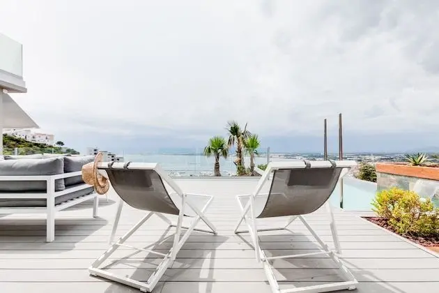 Apart Daire, 3 Yatak Odası, Kişiye Özel Havuzlu, Deniz Manzaralı (Ref. 042)