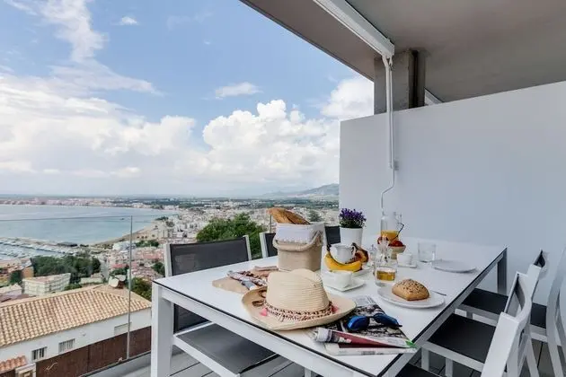 Apart Daire, 3 Yatak Odası, Kişiye Özel Havuzlu, Deniz Manzaralı (Ref. 042)