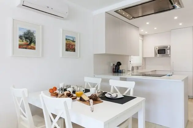 Apart Daire, 2 Yatak Odası, Deniz Manzaralı (Ref. 004)