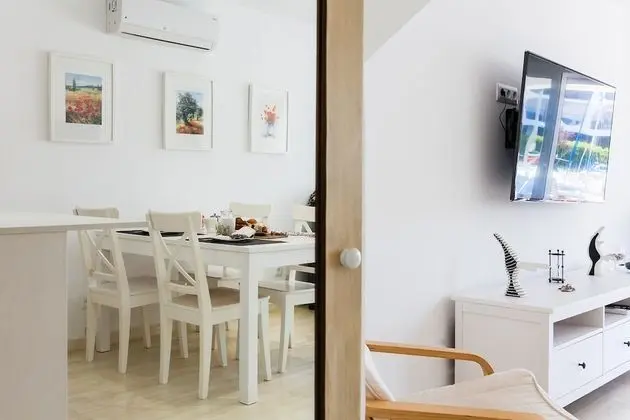 Apart Daire, 2 Yatak Odası, Deniz Manzaralı (Ref. 004)