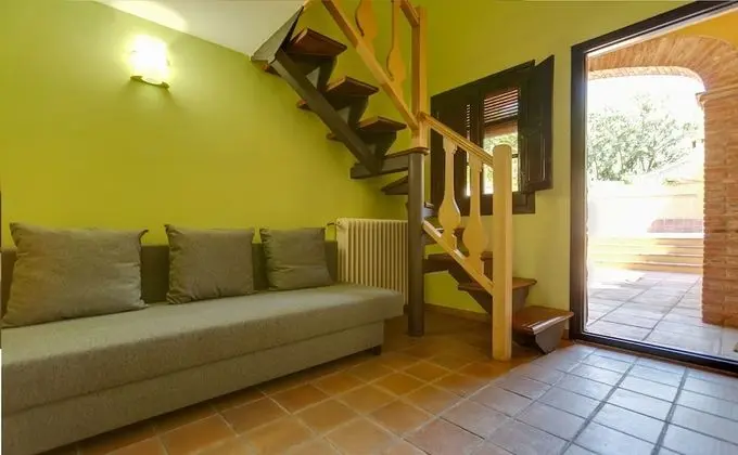 Villa, Birden Çok Yatak, Sigara İçilmez (Ref. 004-1)