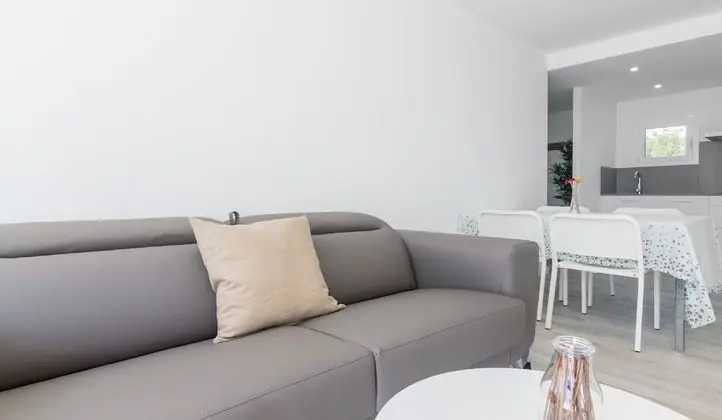 Apart Daire, 2 Yatak Odası (Ref. 006)