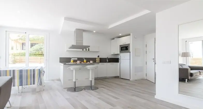 Apart Daire, 3 Yatak Odası (Ref. 005-1)