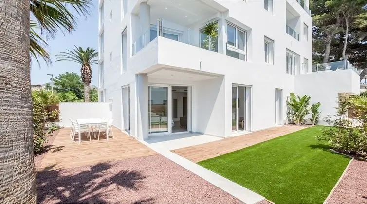 Apart Daire, 3 Yatak Odası (Ref. 005-1)