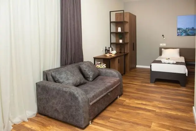 Standard Üç Kişilik Oda, Teras, Şehir Manzaralı