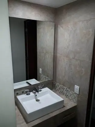 Tek Büyük Yataklı Oda, 2 Çift Kişilik Yatak