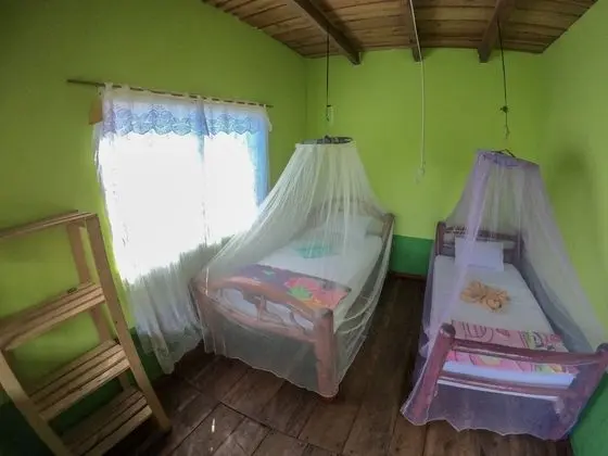 Economy Tek Büyük veya İki Ayrı Yataklı Oda