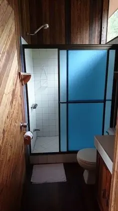 Standard Tek Büyük Yataklı Oda, 2 Çift Kişilik Yatak, Dağ Manzaralı