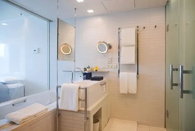 Deluxe Tek Büyük Yataklı Oda, Nehir Manzaralı
