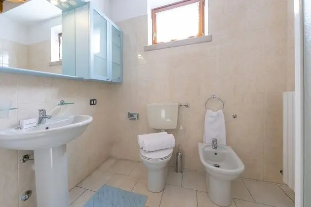 Family Apart Daire, 1 Çift Kişilik Yatak ve Çekyat, 2 Banyolu (VistaLago Green Residence 100mt From)