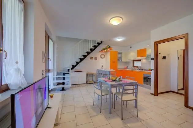 Family Apart Daire, 1 Çift Kişilik Yatak ve Çekyat, 2 Banyolu (VistaLago Green Residence 100mt From)