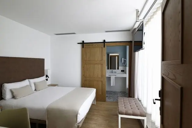 Comfort Tek Büyük Yataklı Oda, 1 Büyük (Queen) Boy Yatak, Sigara İçilmez