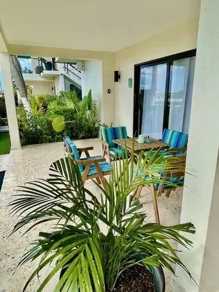Queen Suite with Ocean View Terrace