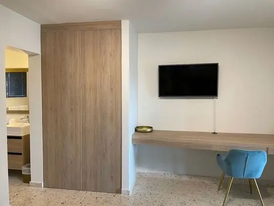 Queen Suite with Ocean View Terrace