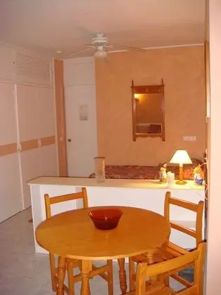 Standard Apart Daire, Balkon, Deniz Manzaralı