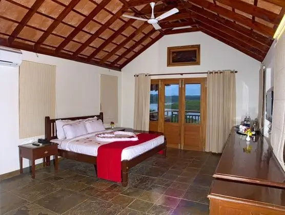 Luxury Villa, Göl Manzaralı