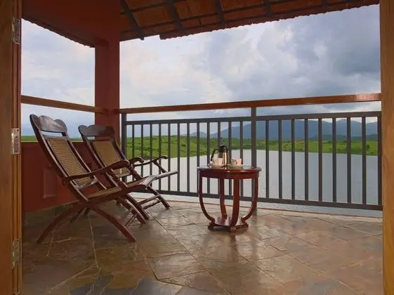 Luxury Villa, Göl Manzaralı