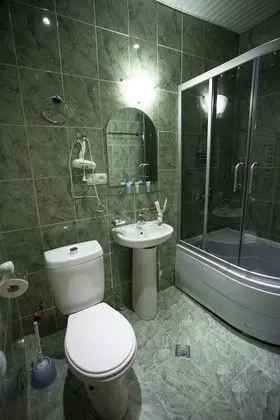 Standard Üç Kişilik Oda, 3 Tek Kişilik Yatak