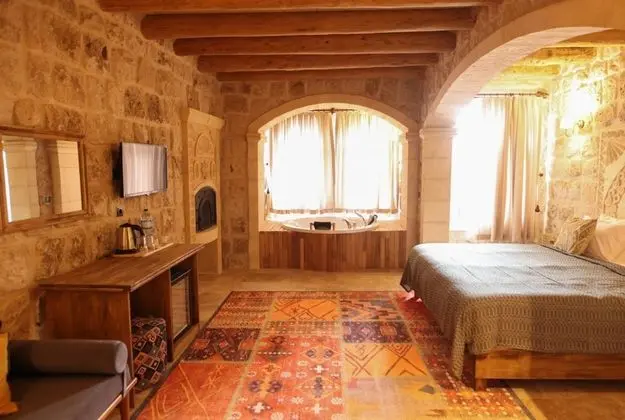Deluxe Room, Jakuzili