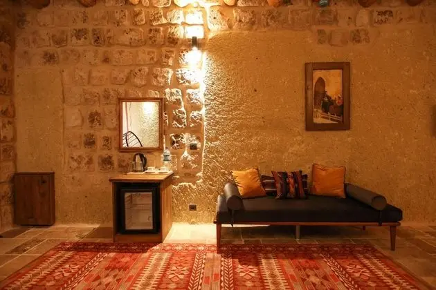Suite, Jakuzili