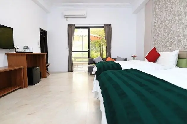 Dört Kişilik Oda, 2 Çift Kişilik Yatak, Sigara İçilmez