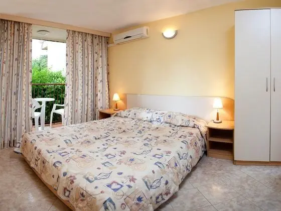 Villa 2 Bedrooms, Kitchen