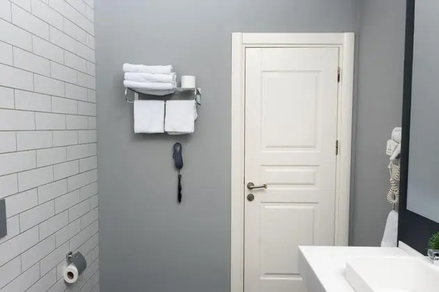 https://images.odamax.com/img/1024x768/odamax/image/upload/Vita_Suites_Karak_y_202601261229583_Banyo_2_4_.jpg