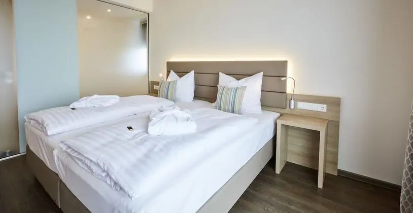 Comfort Tek Büyük Yataklı Oda