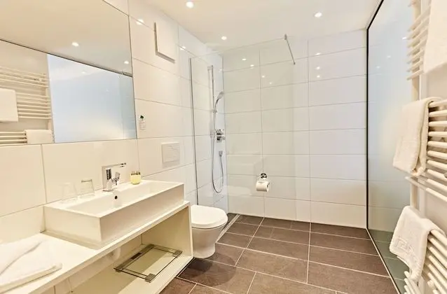 Comfort Tek Büyük Yataklı Oda