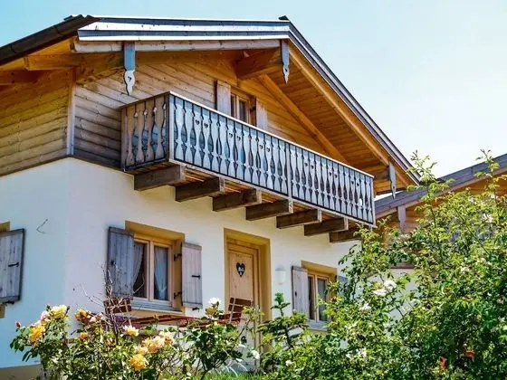 Family Ev, 2 Yatak Odası, Bahçe Manzaralı, Bahçeli