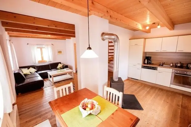 Family Ev, 2 Yatak Odası, Bahçe Manzaralı, Bahçeli