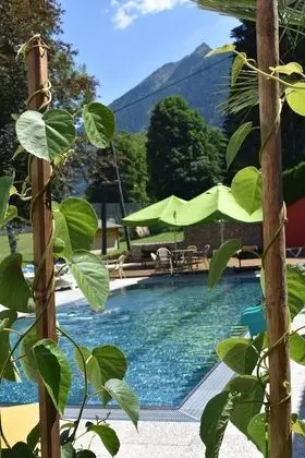 Comfort Tek Büyük Yataklı Oda, Dağ Manzaralı (2)