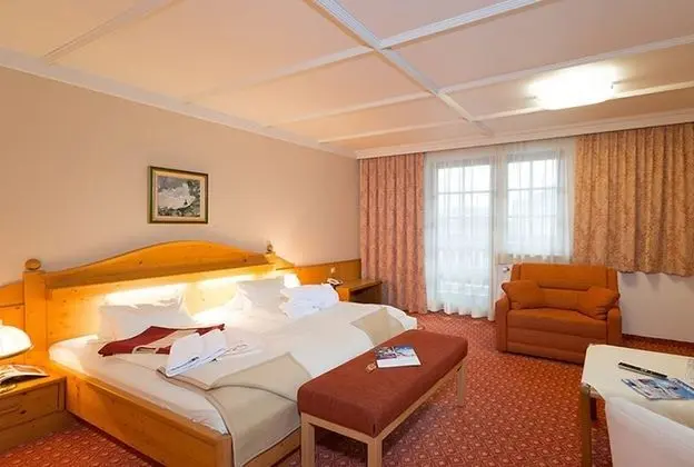 Süit, Dağ Manzaralı (Bären Landauer)