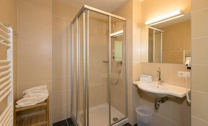 Süit, Dağ Manzaralı (Fun Hubertus)