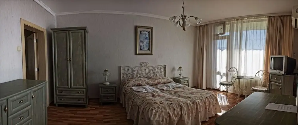 Apart Daire, Balkon, Havuz Manzaralı