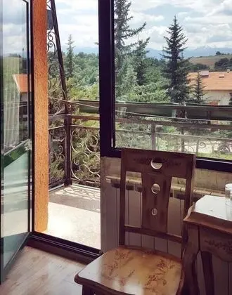 Apart Daire, Balkon, Havuz Manzaralı