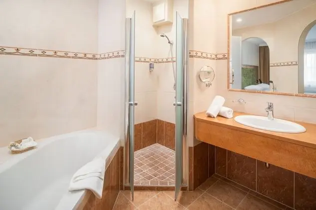 Superior Büyük Yataklı Tek Kişilik Oda, Balkon